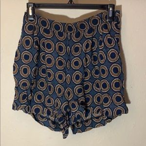 H&m shorts size 6 4 2 high waisted
